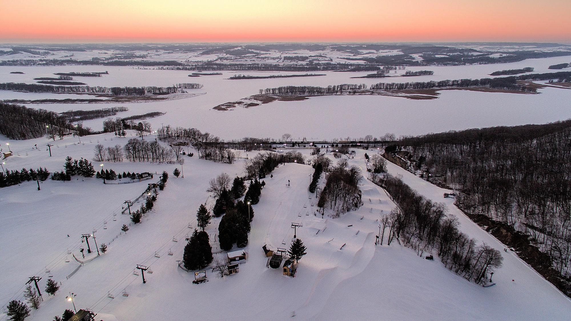 Chestnut Mountain Resort กาลีนา ภายนอก รูปภาพ